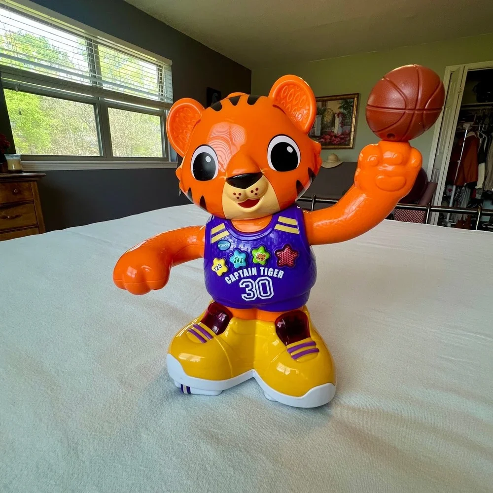 VTech Captain Tiger Basketball Interactive Motorized Dancing‎ Toy VT24342 Orange